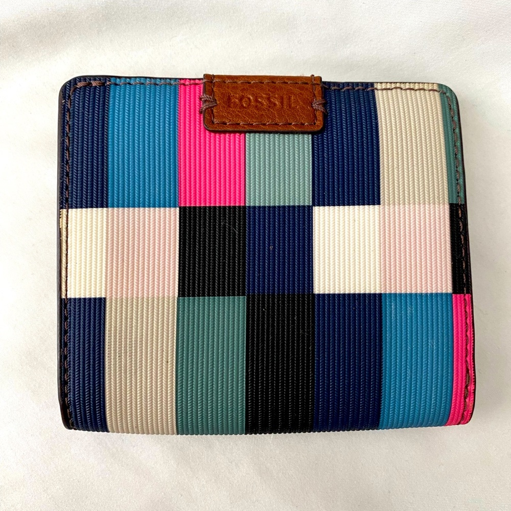 Fossil wallet